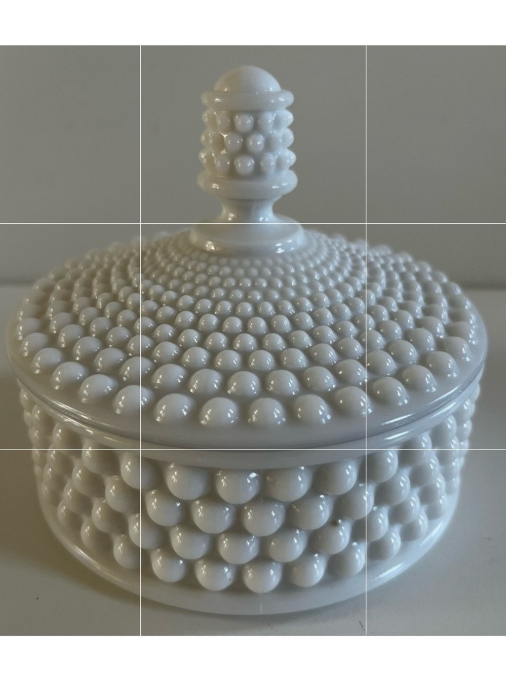 Vantage Westmoreland American Hobnail Milk Glass puff box covered , candy dish